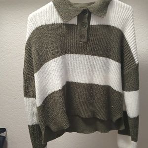 Long sleeve crop top